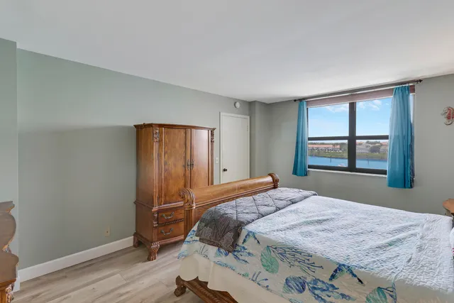 $895,000 | 1542 Jupiter Cove Drive, Unit 602C, Jupiter, FL 33469