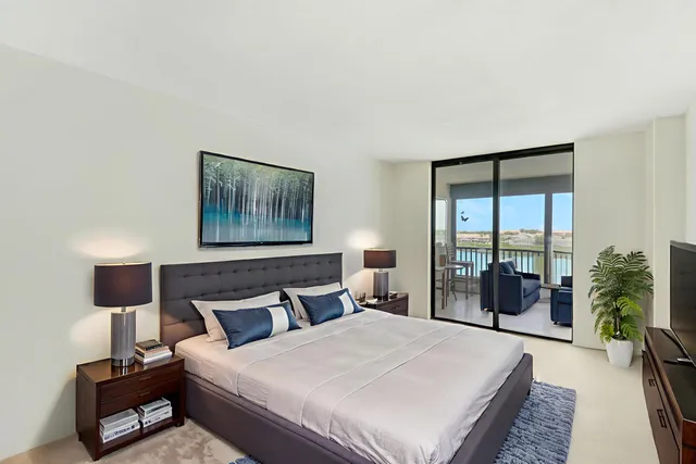 $895,000 | 1542 Jupiter Cove Drive, Unit 602C, Jupiter, FL 33469