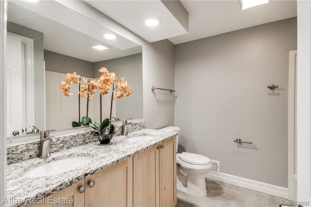 11022 Hegel Road Goodrich, MI 48438 - Photo 65 of 78 Interiors (41 of 55).jpg