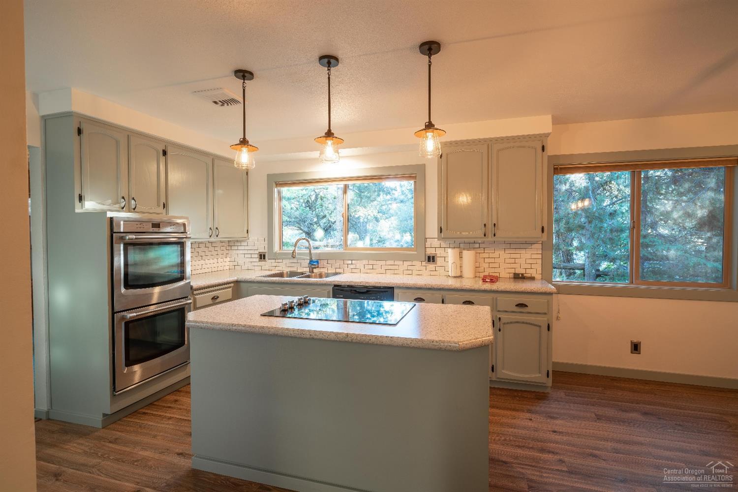23340 Bear Creek Road Bend, OR 97701 - Photo 4 of 25 Additional Photo