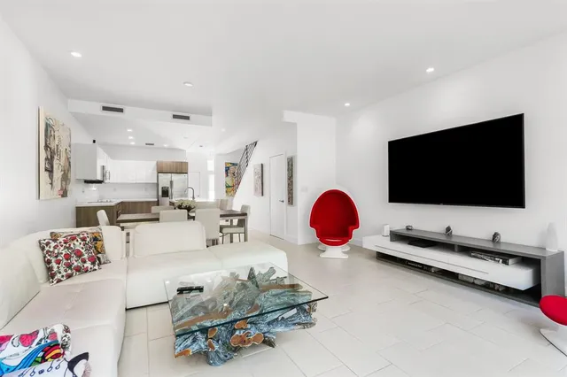 $5,800 | 2477 Northeast 135th Street, North Miami, FL 33181