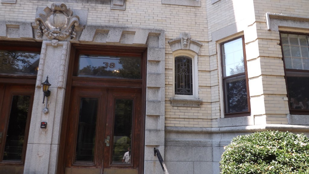 38 Kilsyth Road, Unit 32 Brookline, MA 02445 - Photo 10 of 10