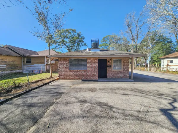 $1,275 | 8312 Lavender Street, Unit C, Houston, TX 77016