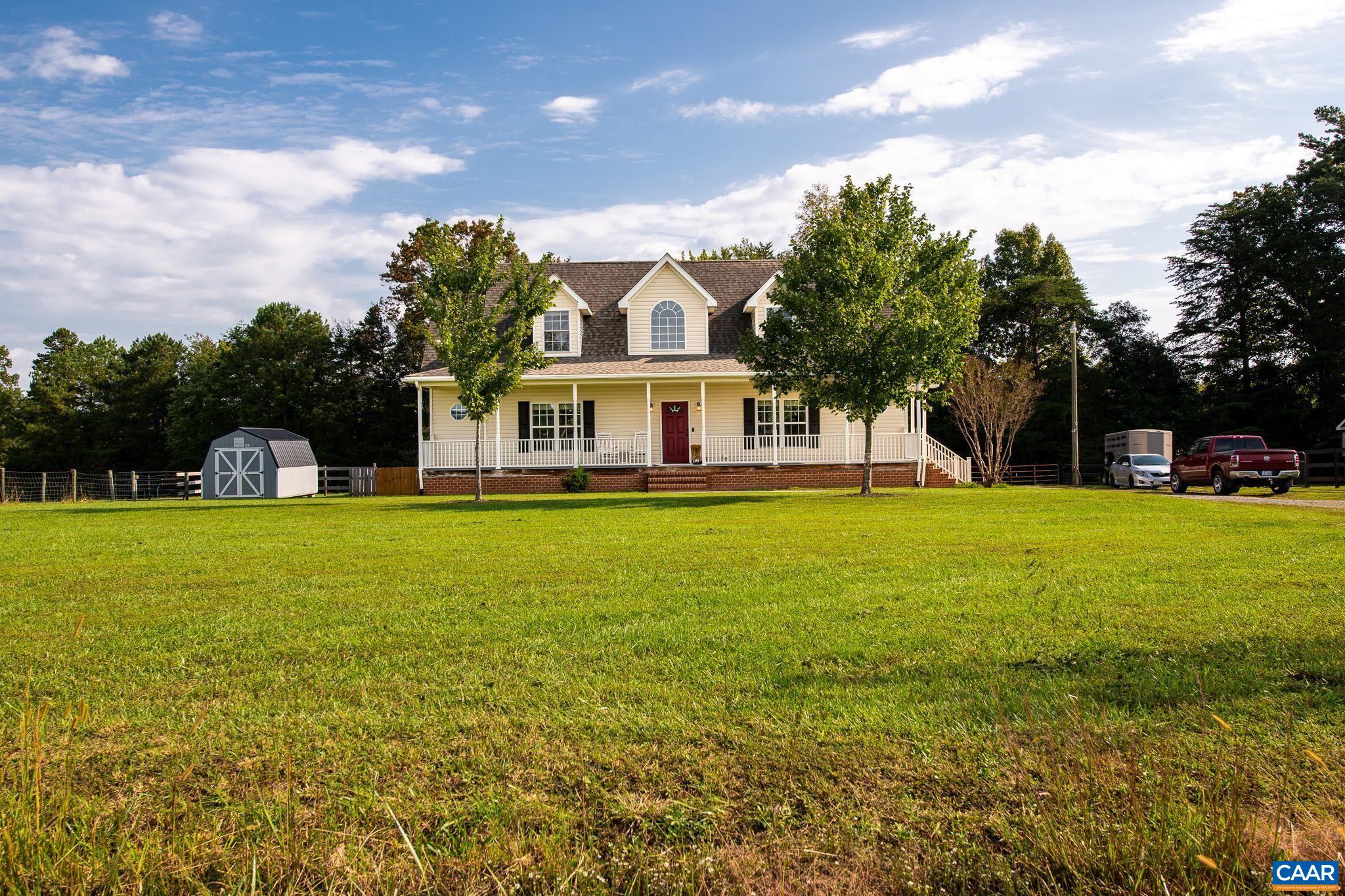 2644 Union Church Road Buckingham, VA 23921 - Photo 51 of 59 a front view of a house with garden