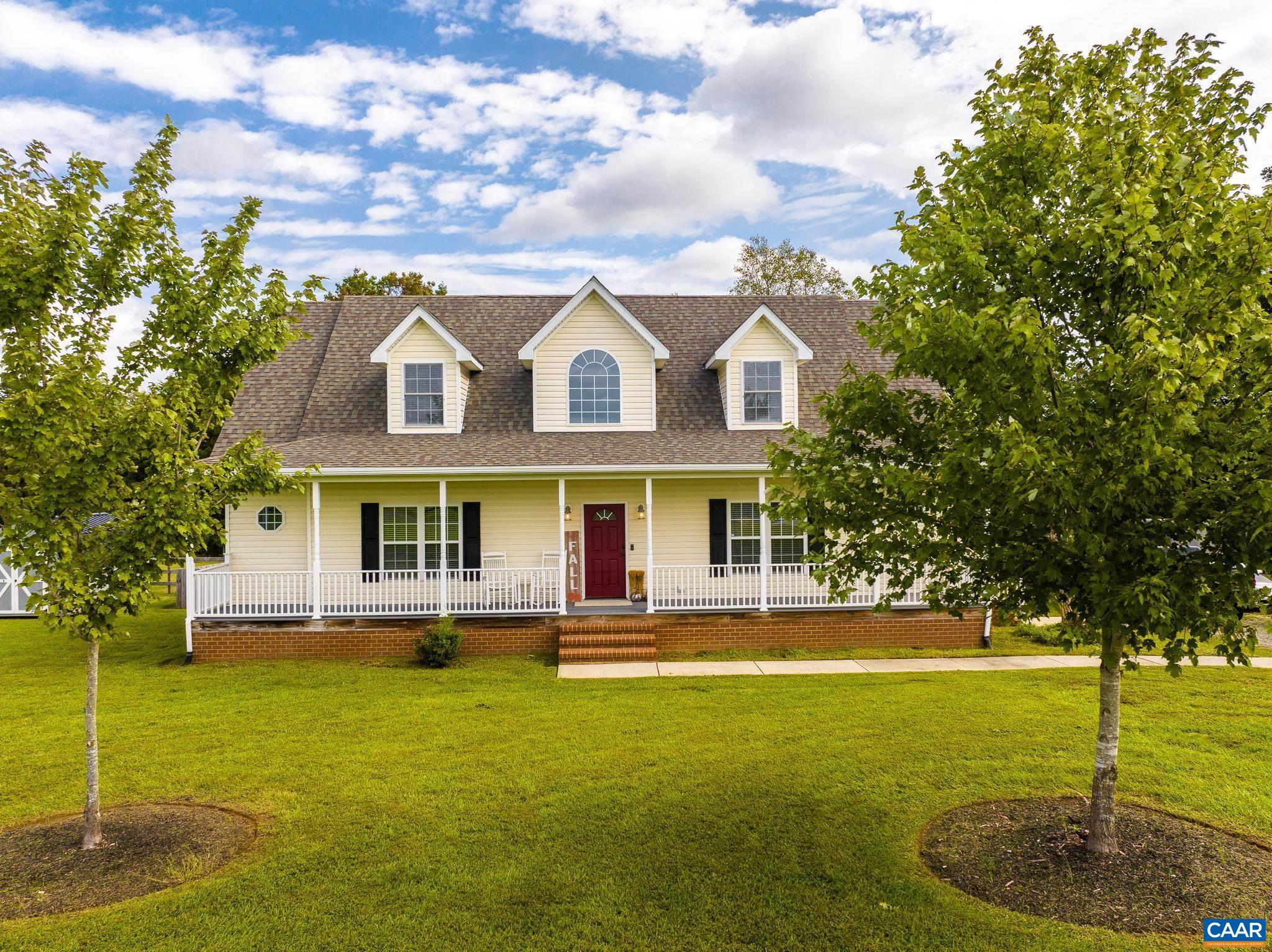 2644 Union Church Road Buckingham, VA 23921 - Photo 8 of 59 a front view of a house with a yard