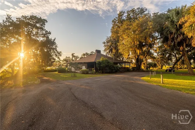 $470,000 | 1231 Delegal Drive, Townsend, GA 31331