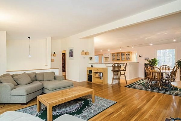31 Partridge Road Lexington, MA 02420 - Photo 5 of 24 Gallery Image 5
