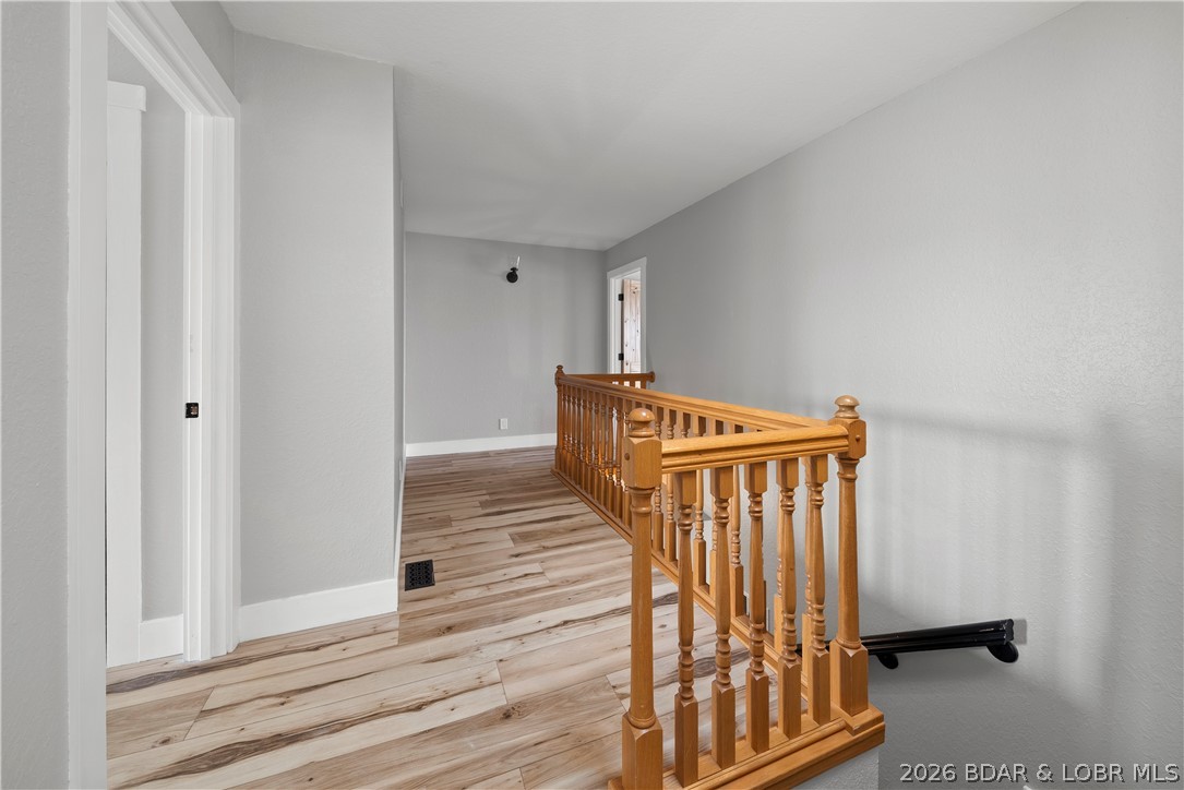 2180 Bittersweet Road Lake Ozark, MO 65049 - Photo 22 of 59 Upper Level