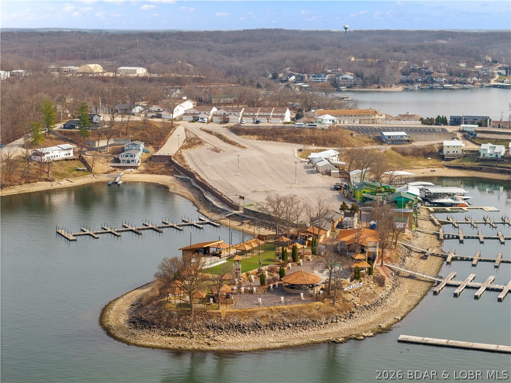 2180 Bittersweet Road Lake Ozark, MO 65049 - Photo 57 of 59 Steps away from Shady Gators