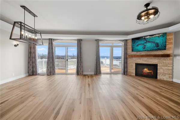 $450,000 | 2180 Bittersweet Road, Lake Ozark, MO 65049