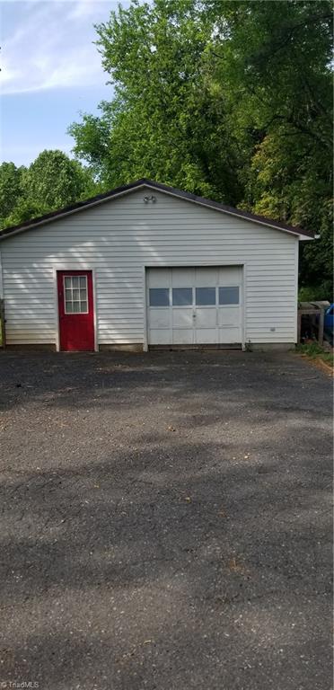 325 Milling Road Mocksville, NC 27028 - Photo 22 of 27 Gallery Image 22