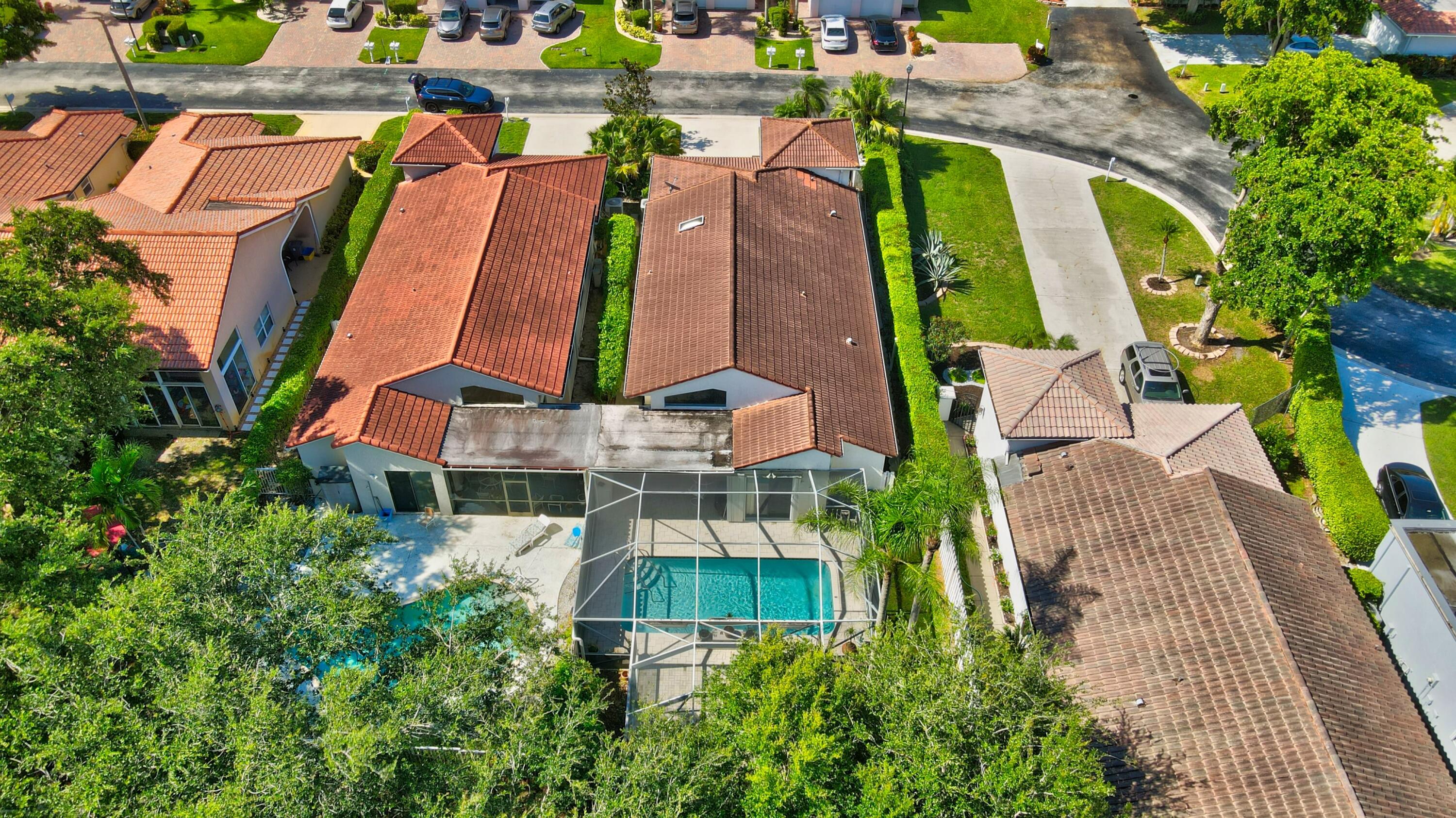 8687 Vía Reale Boca Raton, FL 33496 - Photo 6 of 49 Aerial