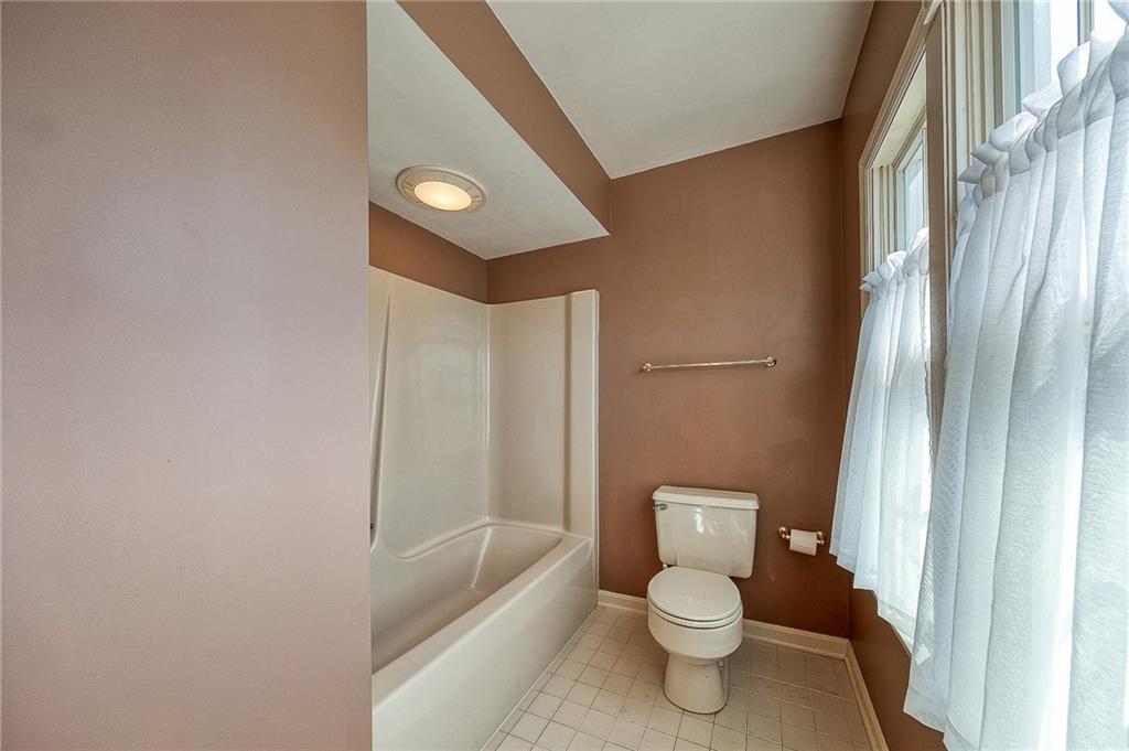 493 Geyser Road Pittsburgh, PA 15276 - Photo 18 of 29 Gallery Image 18