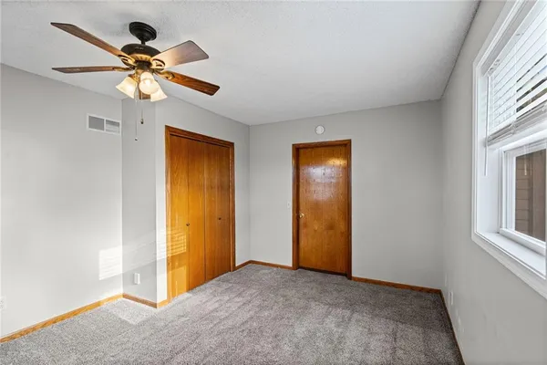 $265,000 | 8617 Grant Street, Overland Park, KS 66212