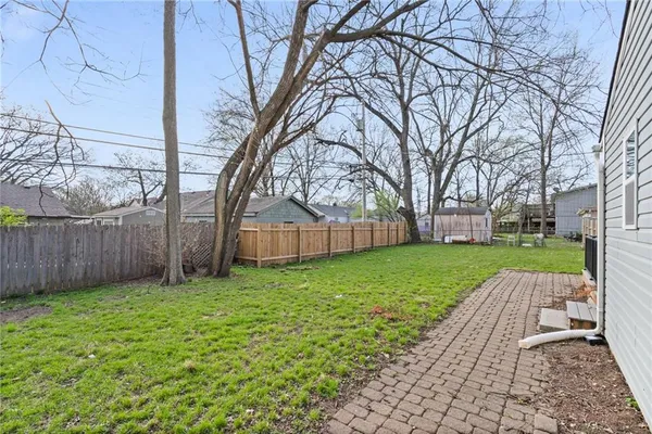 $265,000 | 8617 Grant Street, Overland Park, KS 66212