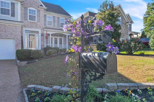 $549,000 | 5002 Idaho Drive, Spring Hill, TN 37174