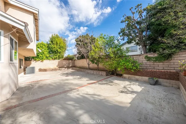 $4,700 | 22942 Broadleaf, Lake Forest, CA 92630