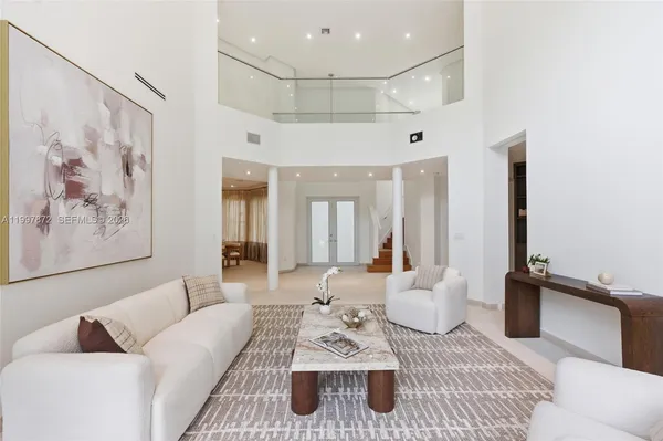 $3,995,000 | 3752 Northeast 199th Street, Aventura, FL 33180