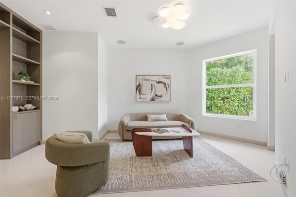 $3,995,000 | 3752 Northeast 199th Street, Aventura, FL 33180