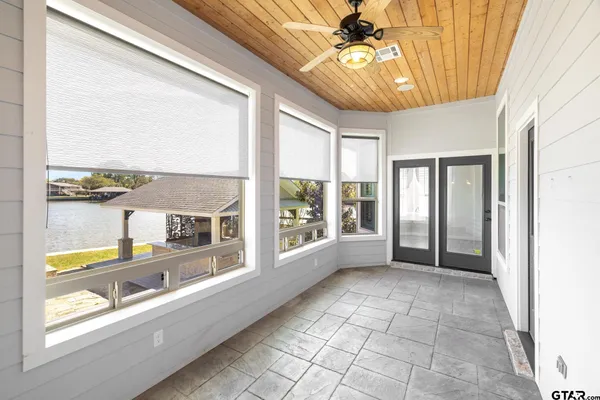 $950,000 | 2123 Austin's Circle, Tool, TX 75143