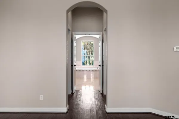 $950,000 | 2123 Austin's Circle, Tool, TX 75143