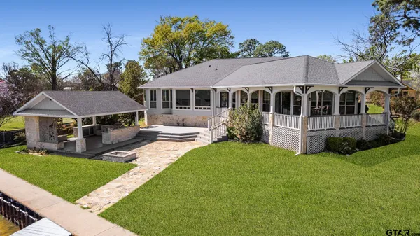 $950,000 | 2123 Austin's Circle, Tool, TX 75143