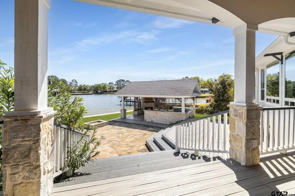 $950,000 | 2123 Austin's Circle, Tool, TX 75143