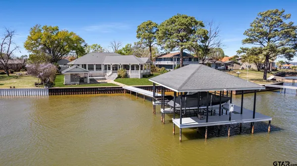 $950,000 | 2123 Austin's Circle, Tool, TX 75143