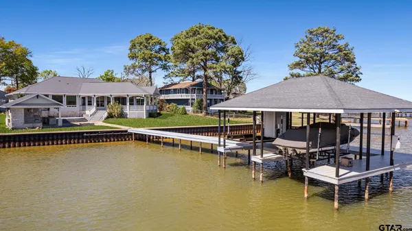 $950,000 | 2123 Austin's Circle, Tool, TX 75143
