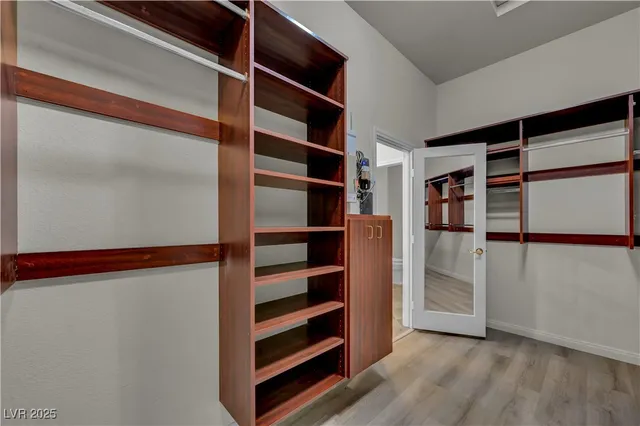 $2,750 | 7199 Adobe Falls Court, Las Vegas, NV 89113