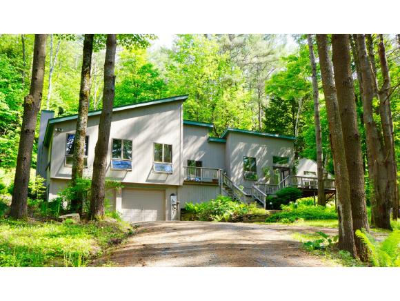 437 Graves Road Pomfret, VT 05084 - Photo 1 of 9 Gallery Image 1