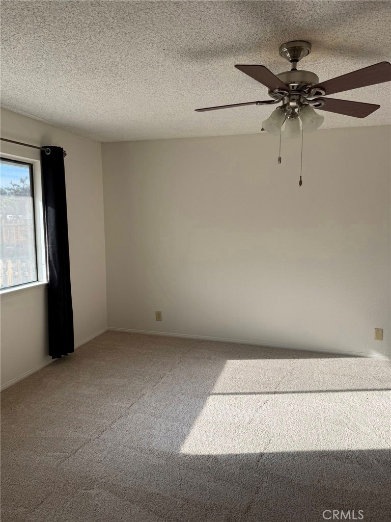 13564 Seminole Road Apple Valley, CA 92308 - Photo 16 of 25