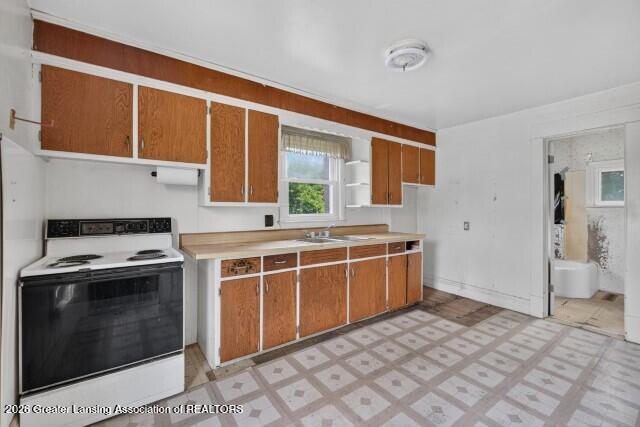 3719 South Williams Road Stockbridge, MI 49285 - Photo 10 of 47 Kitchen