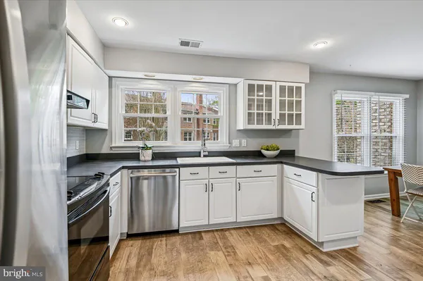 $479,500 | 1142 Jeffrey Drive, Crofton, MD 21054