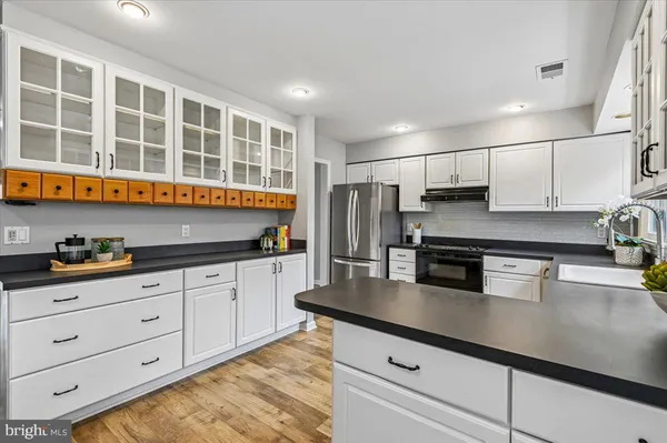 $479,500 | 1142 Jeffrey Drive, Crofton, MD 21054