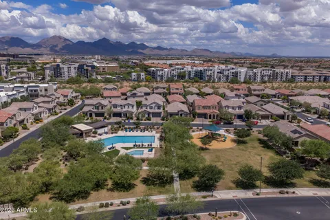 $925,000 | 6610 East Marisa Lane, Phoenix, AZ 85054