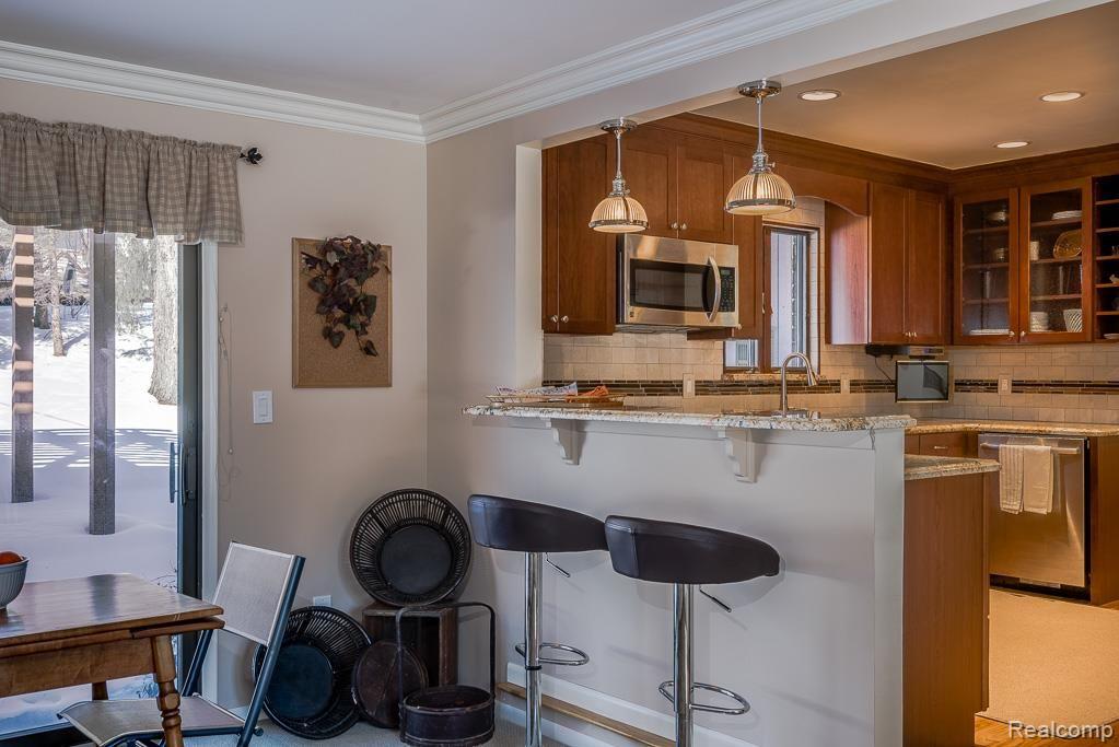 756 Rutgers Road Rochester, MI 48309 - Photo 22 of 41 756 Rutgers, Rochester Hills MI, Kepreos, 02-26-15-964_enfused.jpg