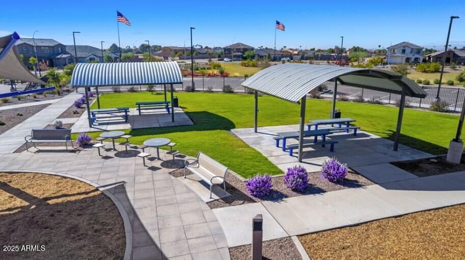9970 West Piccadilly Road Avondale, AZ 85392 - Photo 17 of 19 Community Photo