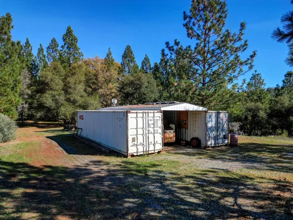 $500,000 | 7123 Swiss Ranch Road, Mountain Ranch, CA 95246