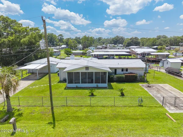$264,900 | 115 Cleo Lane, Satsuma, FL 32189