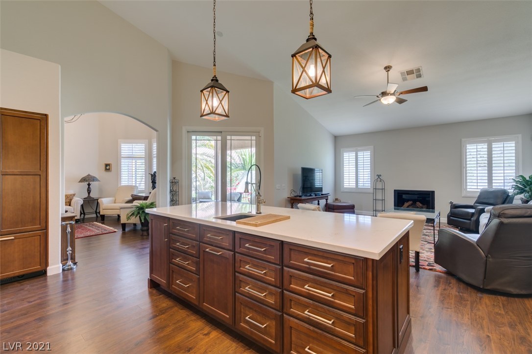 222 Chestnut Ridge Circle Henderson, NV 89012 - Photo 6 of 30 Gallery Image 6