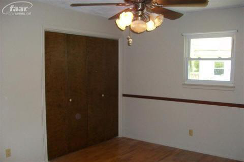 7283 North Jennings Road Mount Morris, MI 48458 - Photo 6 of 9 20176218-5.JPG