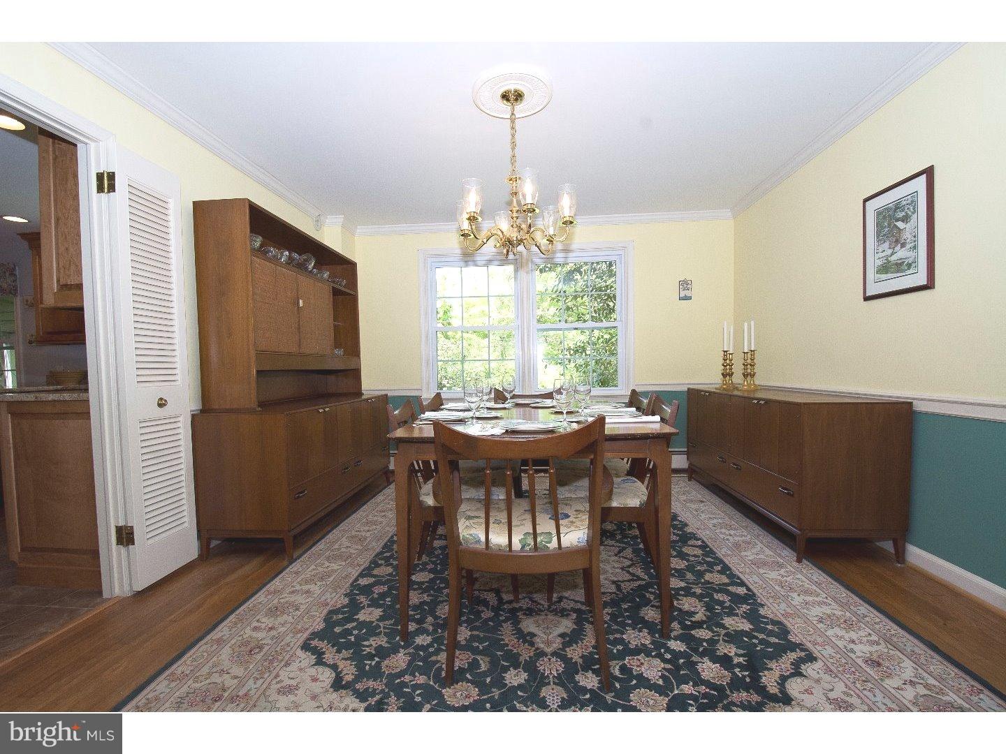 340 Chamounix Road Wayne, PA 19087 - Photo 6 of 25 Dining Room