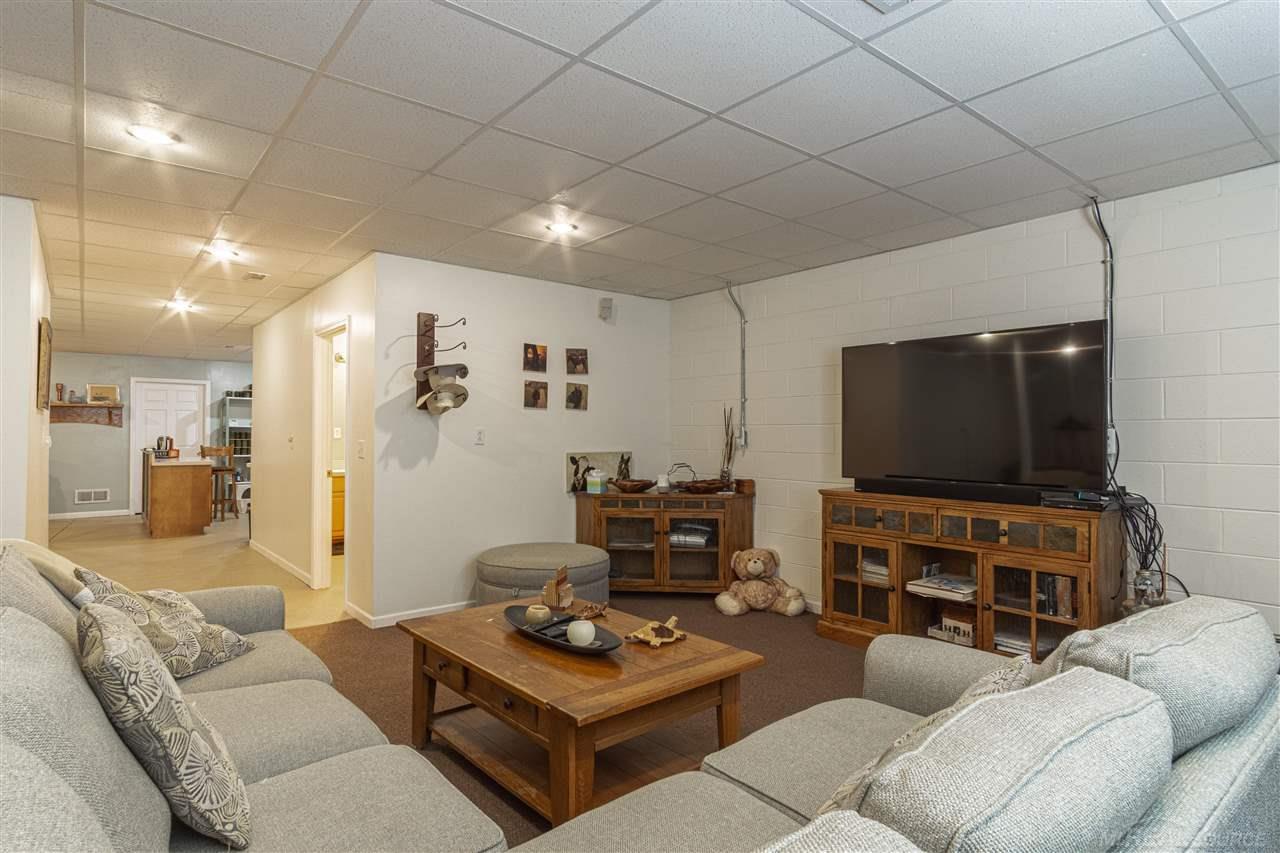 8766 Meisner Road Casco, MI 48064 - Photo 47 of 85