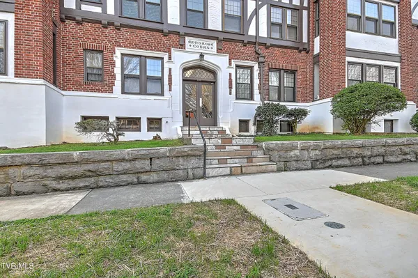 $185,000 | 701 West Locust Street, Unit 18, Johnson City, TN 37604