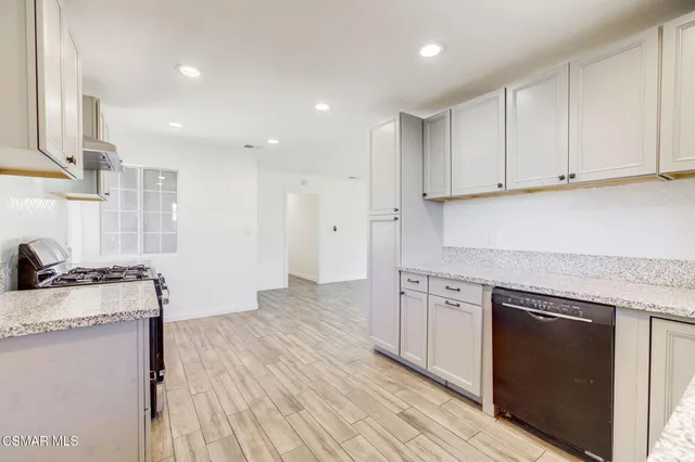 $3,995 | 1236 Elsinor Avenue, Ventura, CA 93004