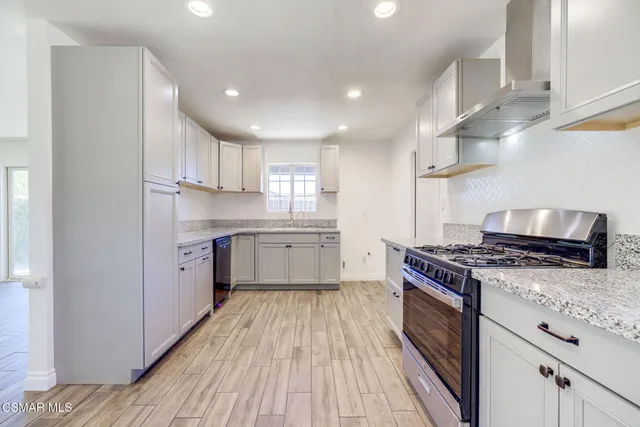 $3,995 | 1236 Elsinor Avenue, Ventura, CA 93004