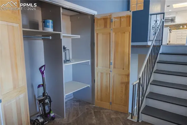 a view of entryway