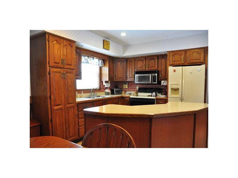 110 Wansack Road West Middlesex, PA 16159 - Photo 6 of 20 Kitchen.