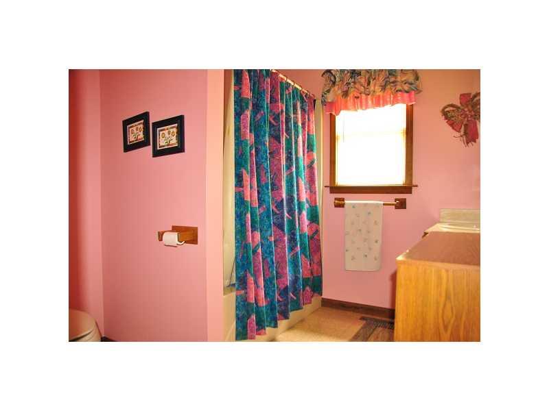 110 Wansack Road West Middlesex, PA 16159 - Photo 7 of 20 Full Bath.